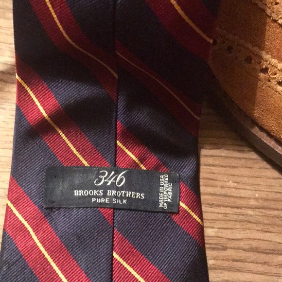 SOLD Brooks Brothers 346 Necktie - Picture 5 of 8
